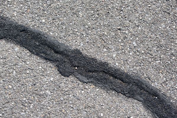 Cost of Driveway Crack Sealing in Corona