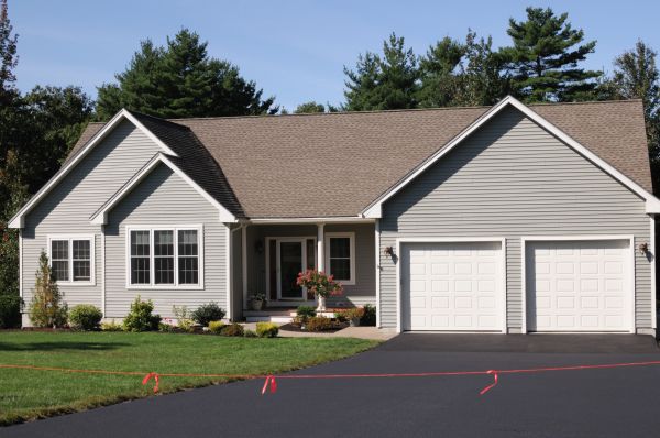 Cost of Sealcoating Service in Corona