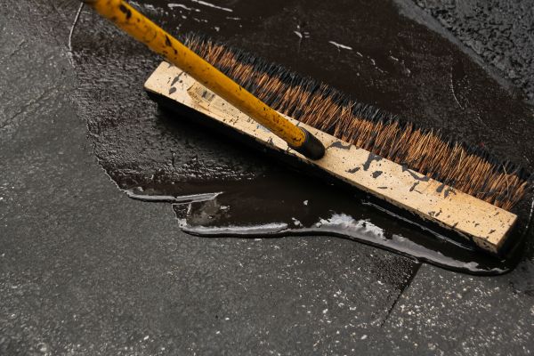 Cost of Commercial Asphalt Sealing in Corona